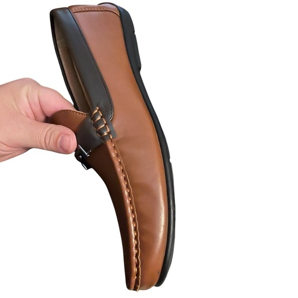 Tahari Elegant Brown Leather Loafers with Black Accents Size 7 main image 9